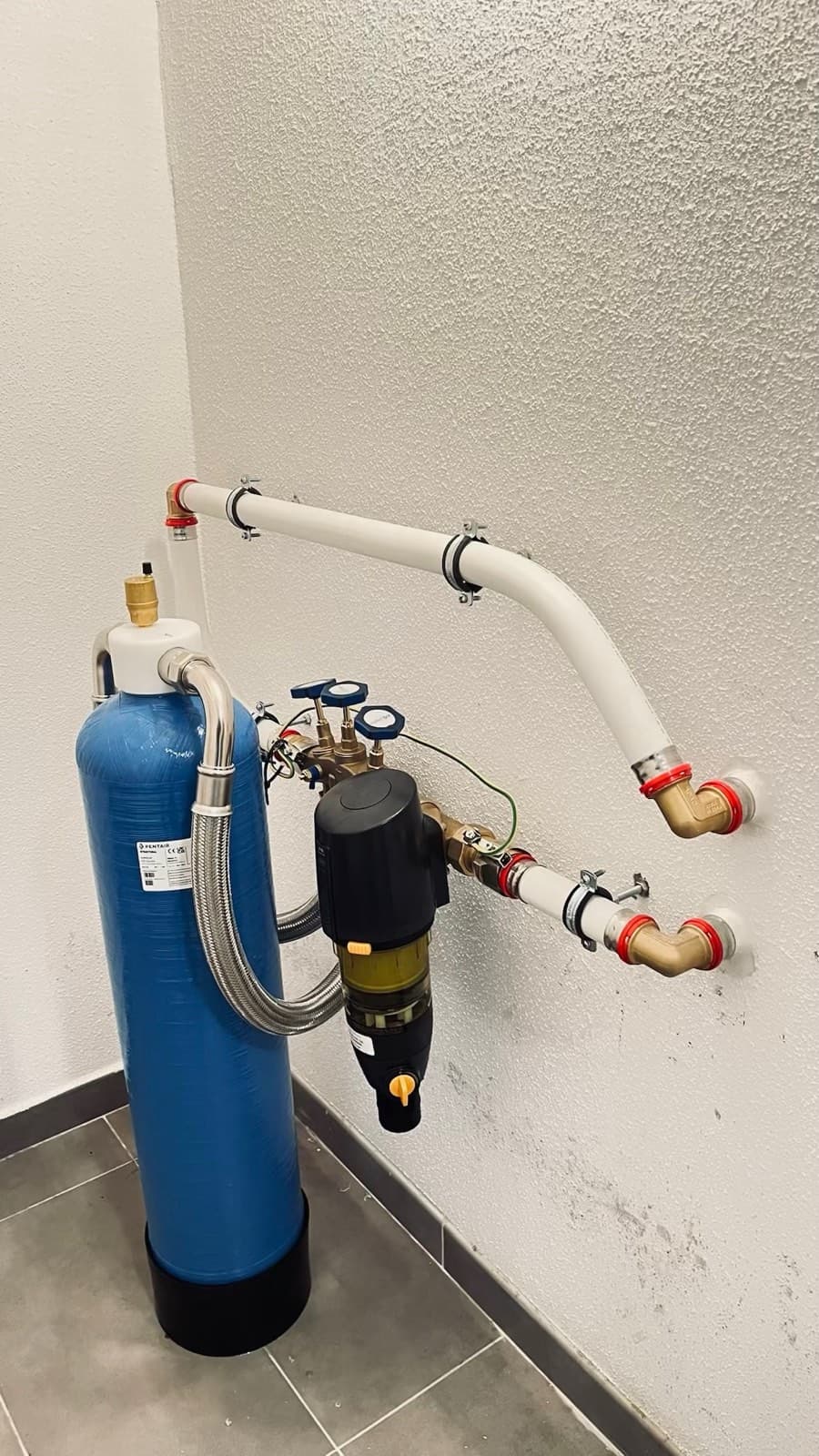 Adoucisseur d’eau et filtration installés en applique